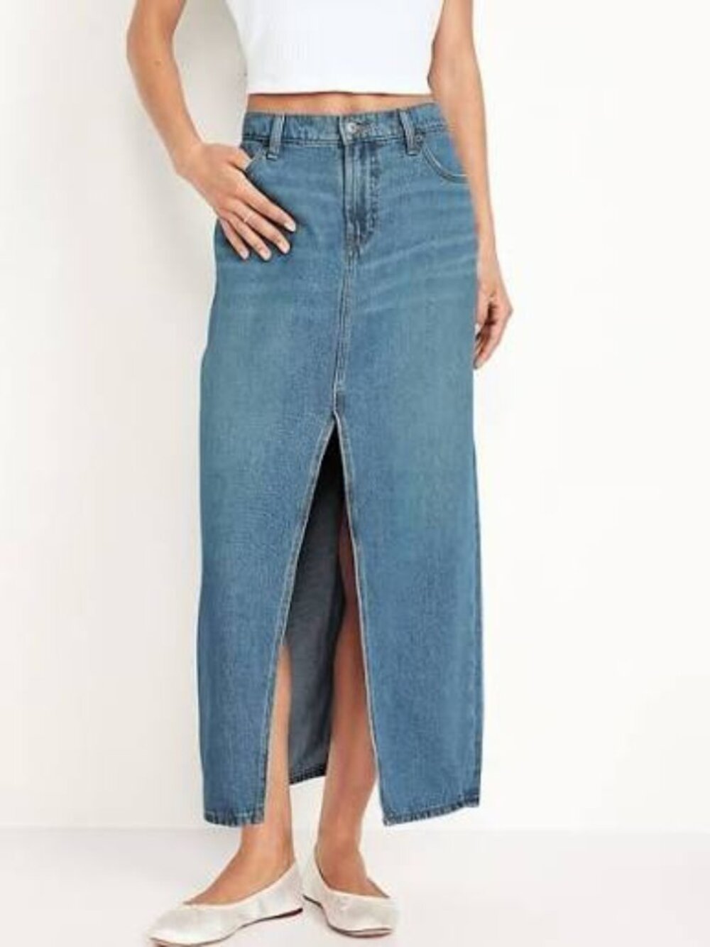 Old Navy Mid-Rise Jean Maxi Skirt - Medium Wash